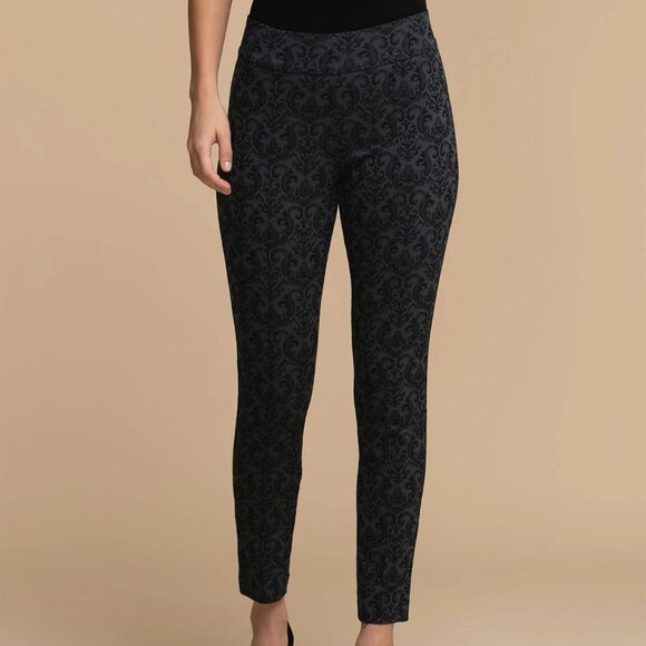 Ricki's Lace Print Pant - NWT - Picture 1 of 2